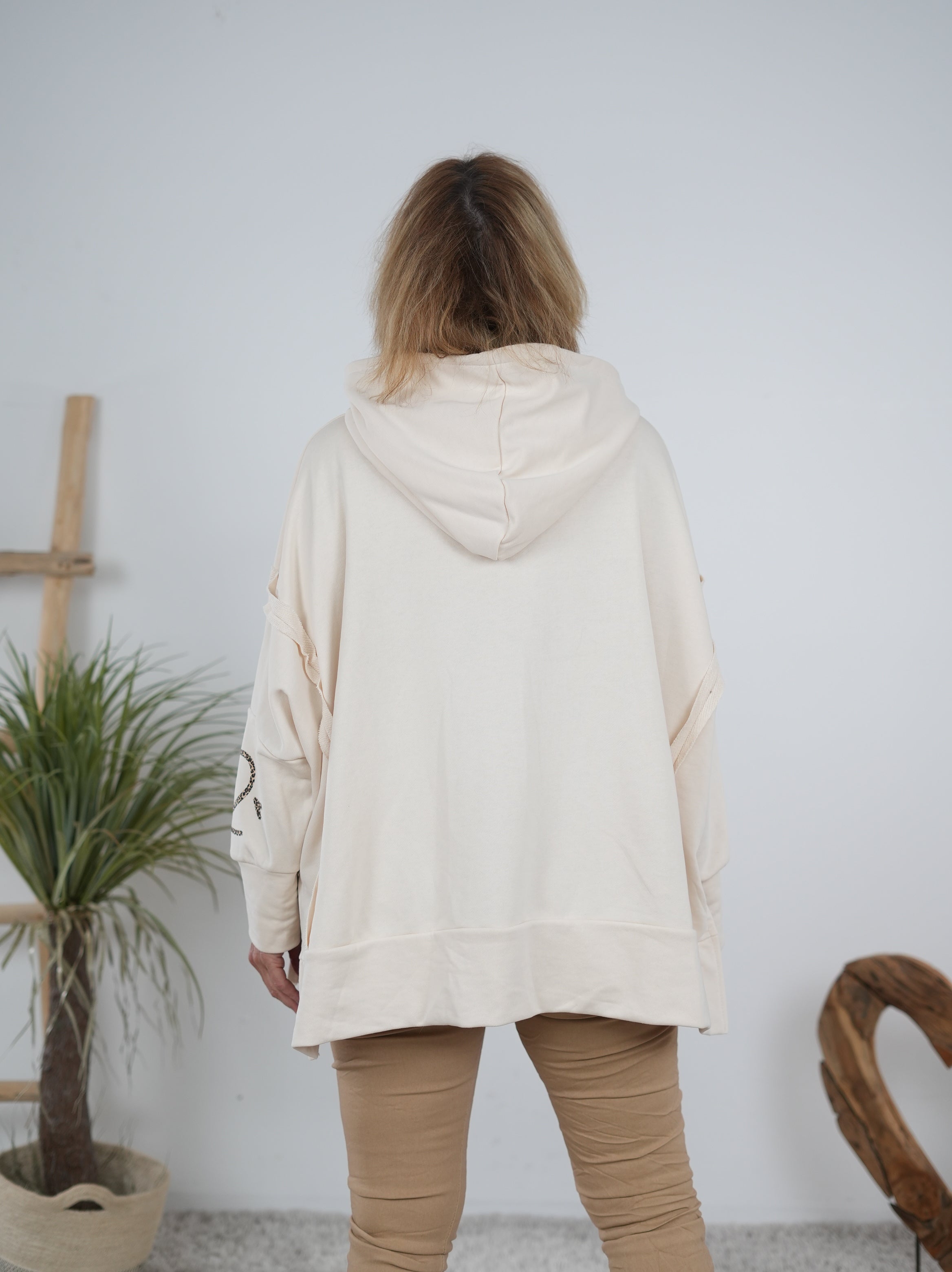 oversize Hoody mit großem Leo Print und Ärmelbündchen