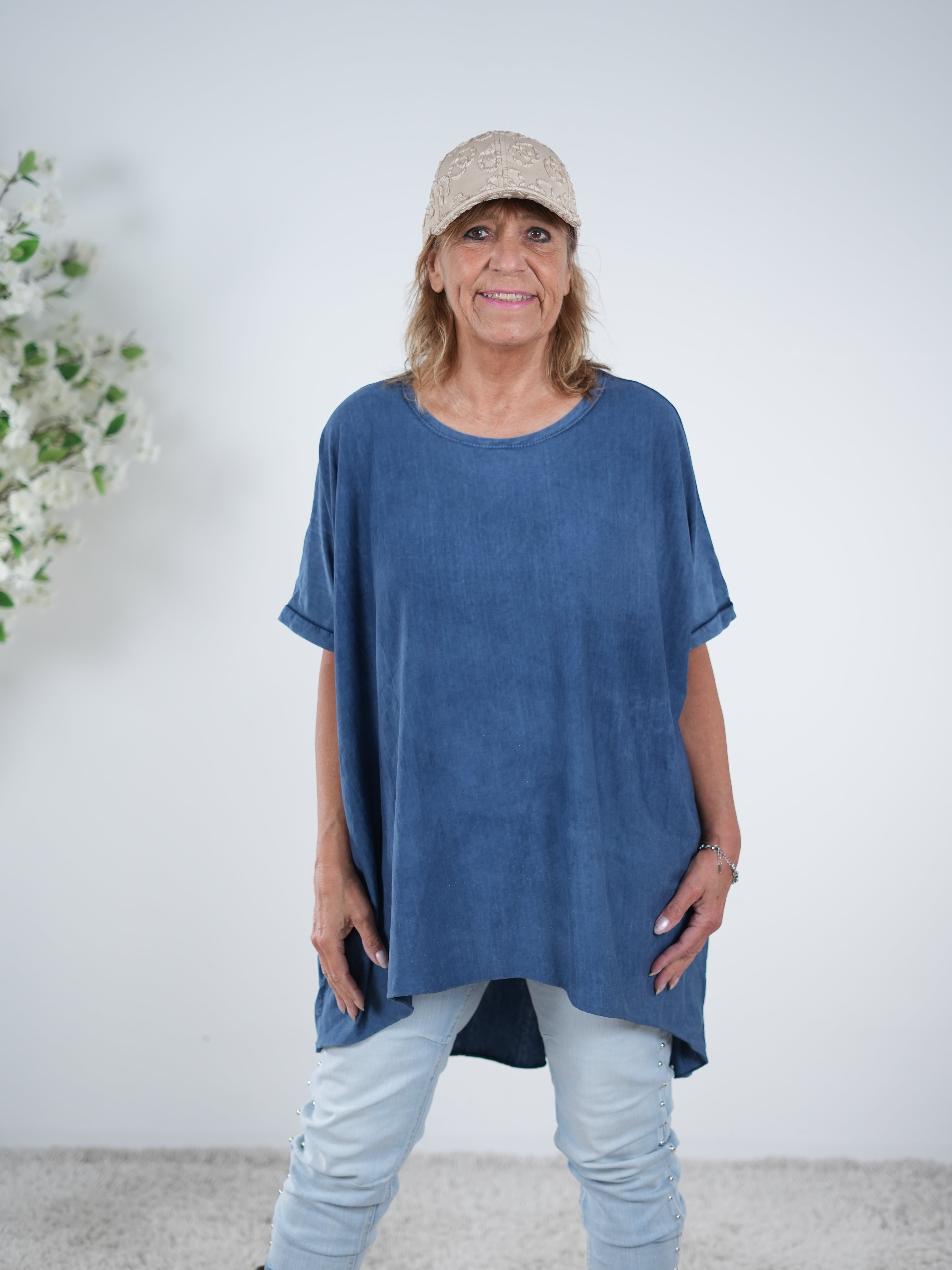 oversize Basic Shirt im Vokuhila Schnitt One Size (ca Gr. 42 44 "oversize"-48 50) Dunkles Blau