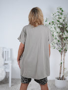 oversize Shirt mit Rundhalsausschnitt und Ösen