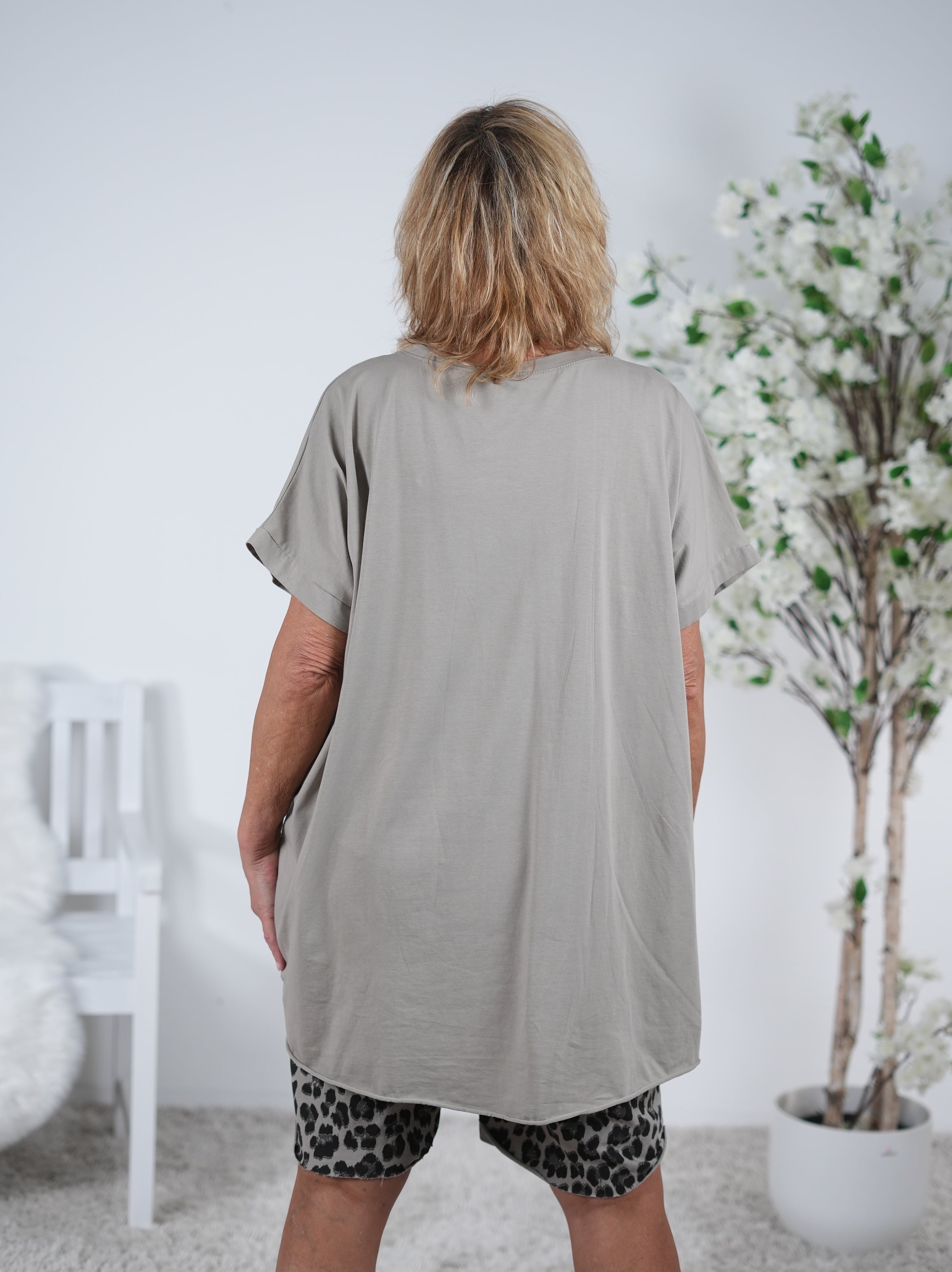 oversize Shirt mit Rundhalsausschnitt und Ösen