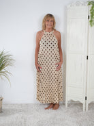 Plissee Kleid im Dot Design Beige