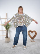 Poncho Shirt im Camouflage Look mit Rundhalsausschnitt