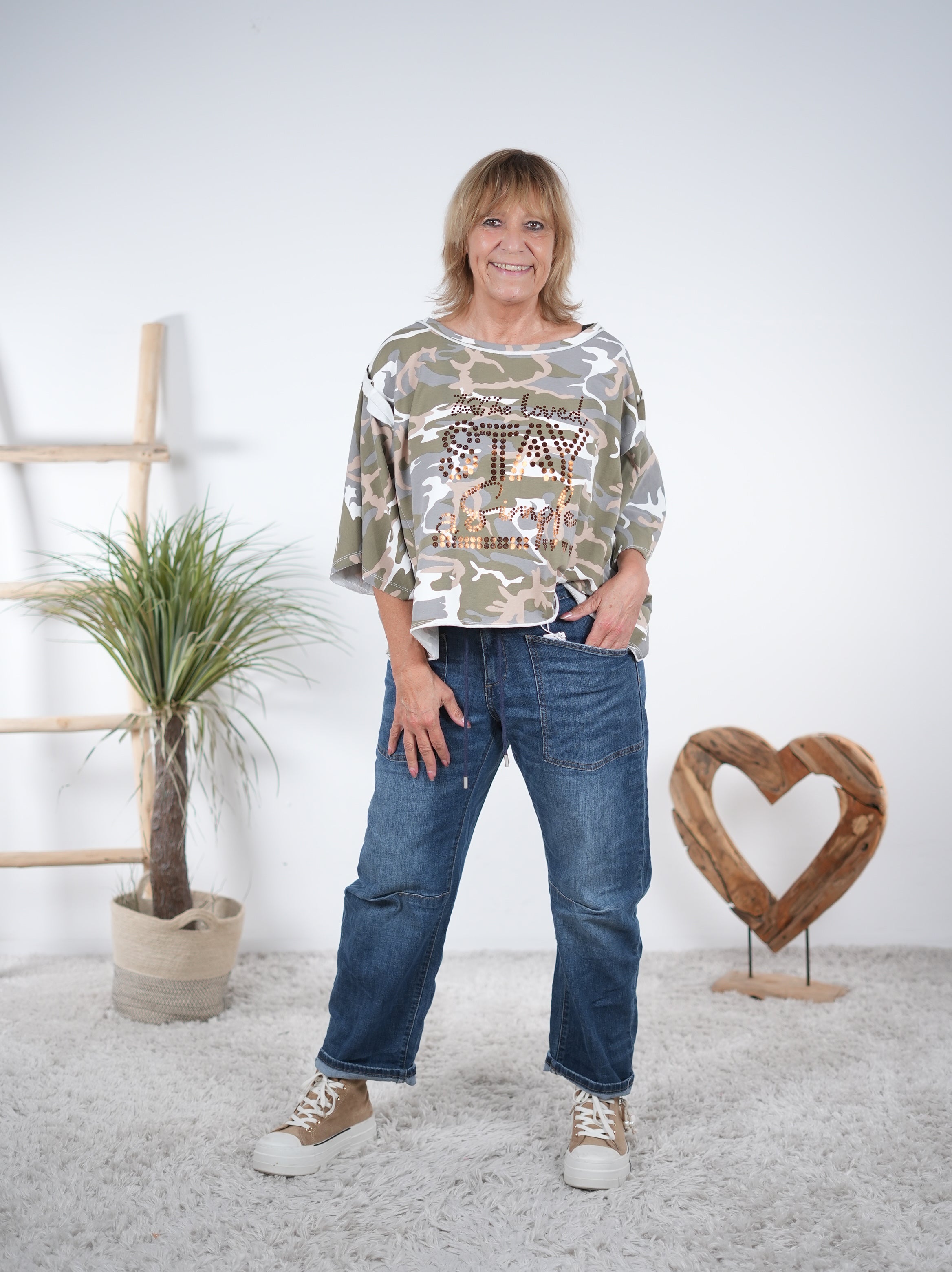 Poncho Shirt im Camouflage Look mit Rundhalsausschnitt