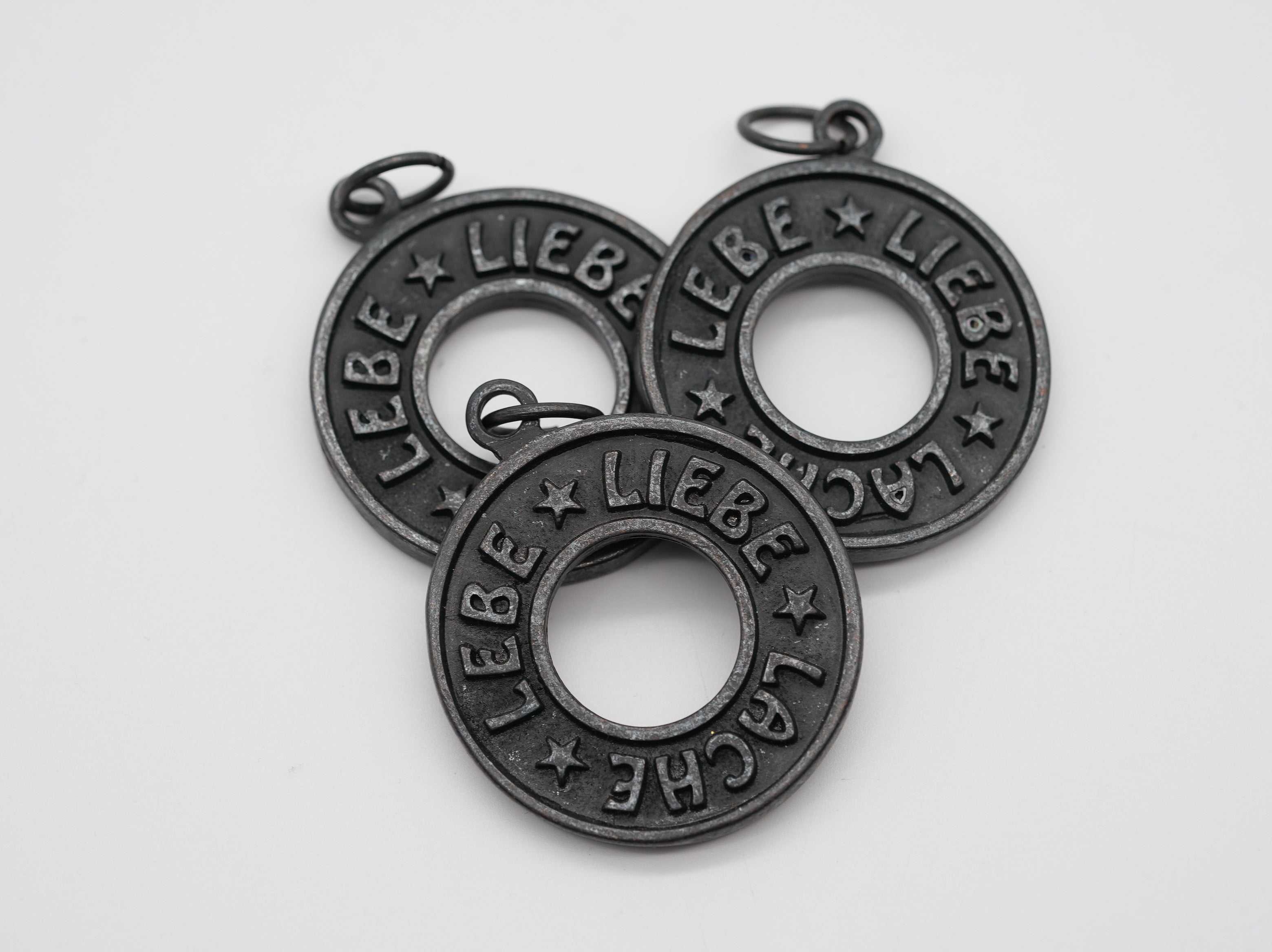 SchauTime Amulett L, Lebe Liebe Lache, schwarz
