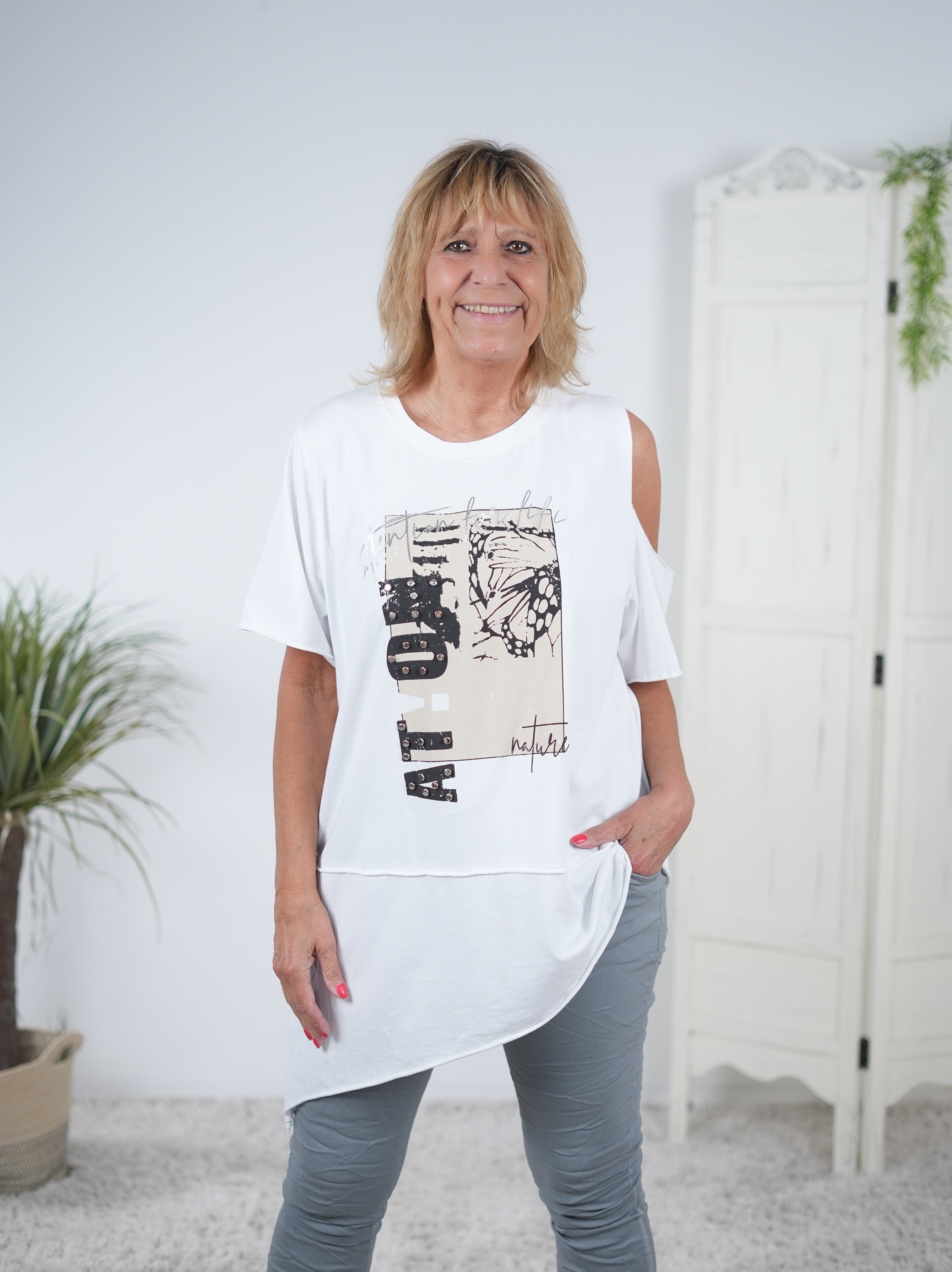 Shirt mit Cut Outs und Rundhalsausschnitt Weiß