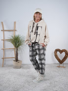 weicher Hoody mit foliertem Print und auffälligen Kordeln Beige
