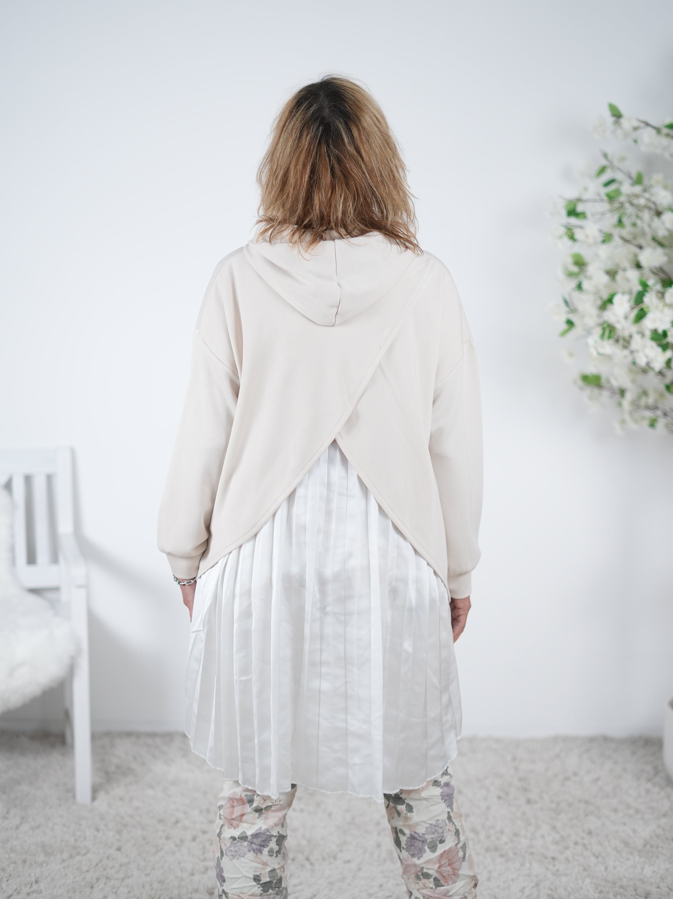 Weicher Hoody mit Plissee