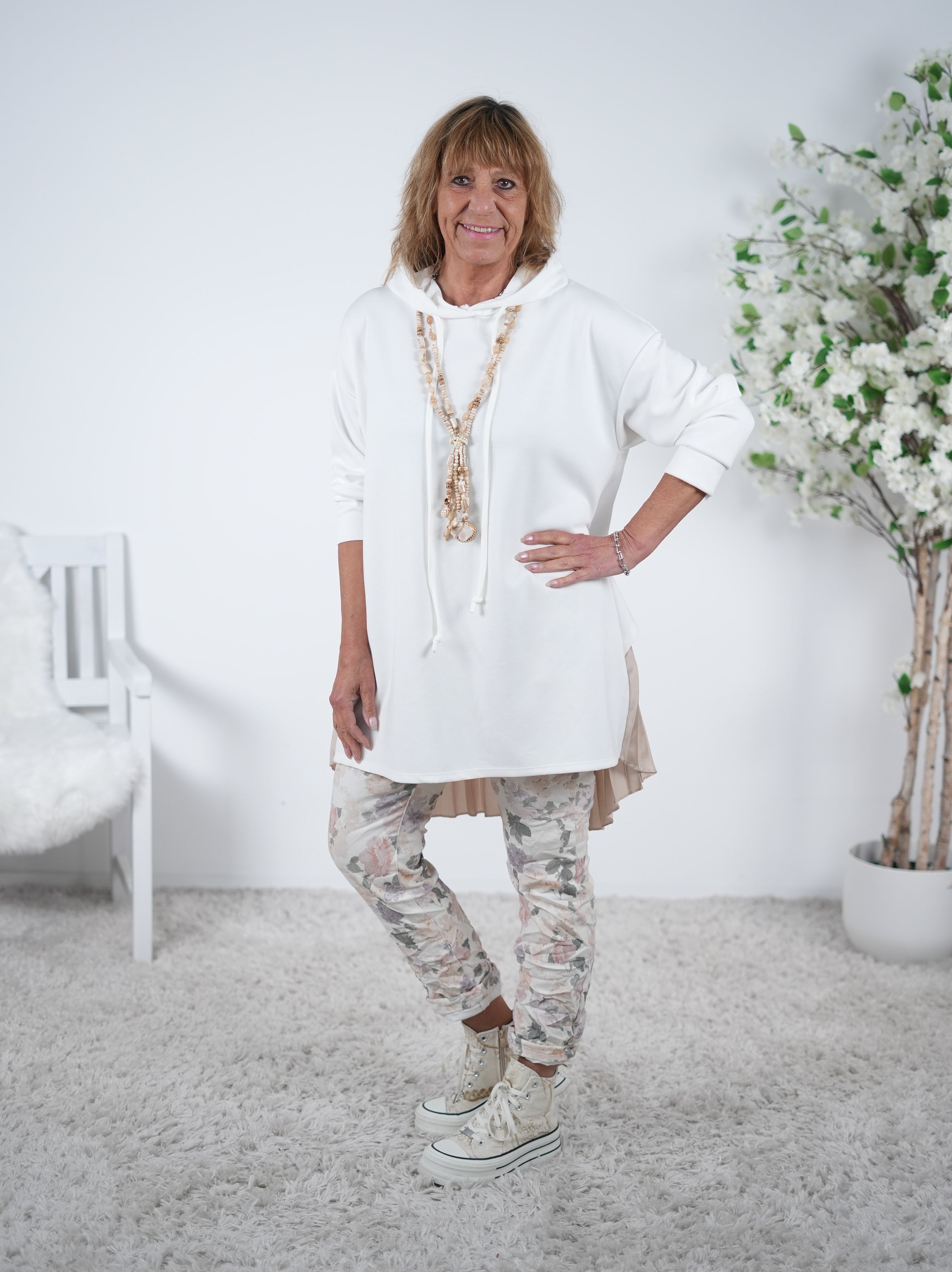 Weicher Hoody mit Plissee